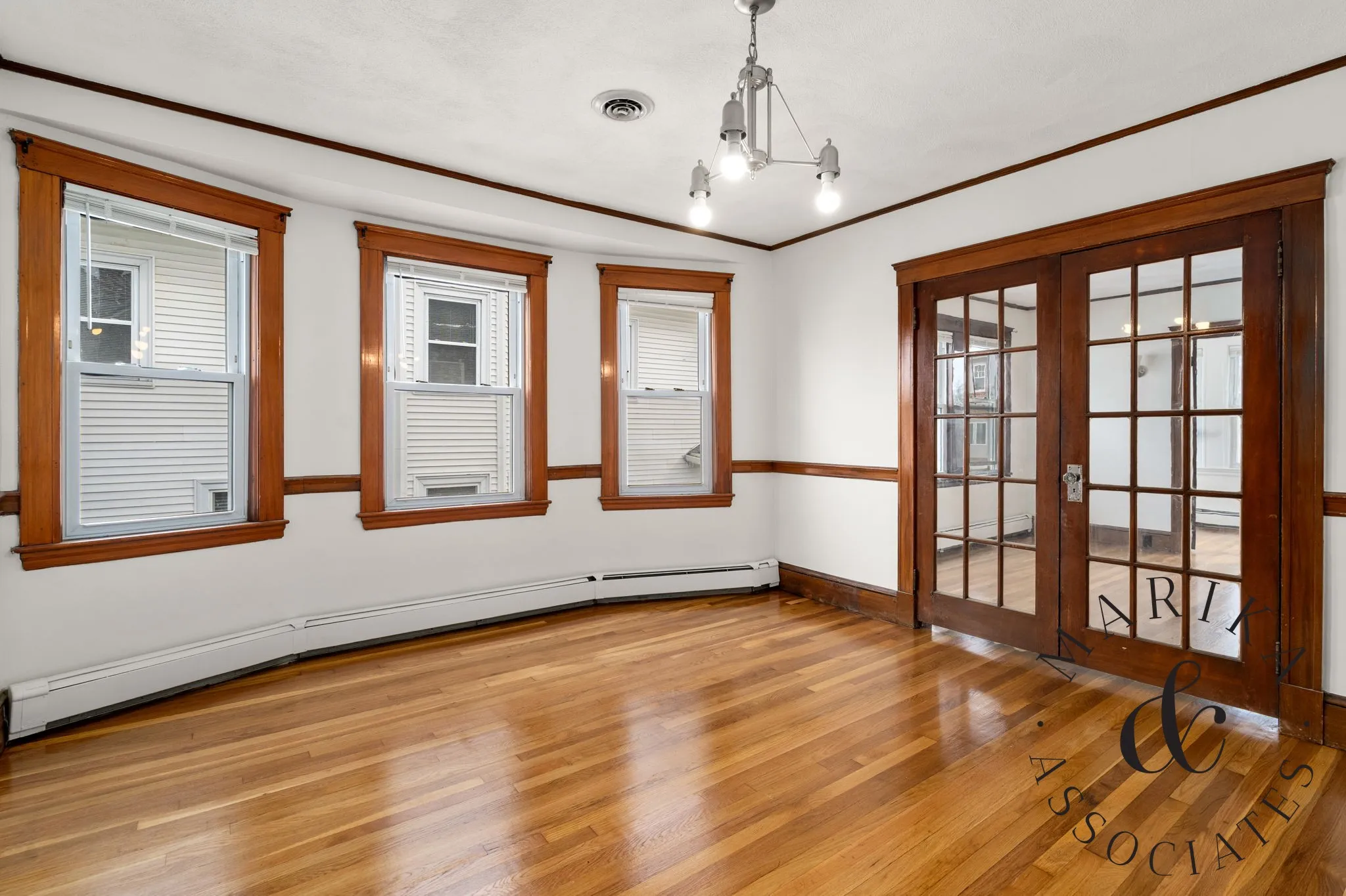3.5 bed, 1.5 bath apartment for rent at 38 Blenford Rd Unit 38, Brighton — photo 2 of 23