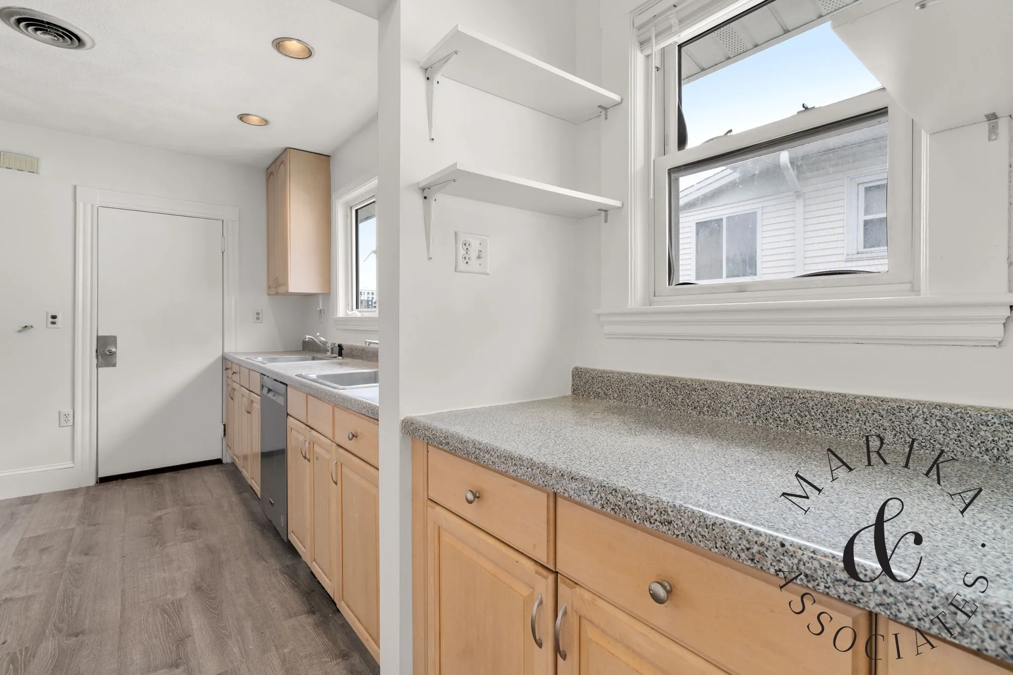 3.5 bed, 1.5 bath apartment for rent at 38 Blenford Rd Unit 38, Brighton — photo 18 of 23