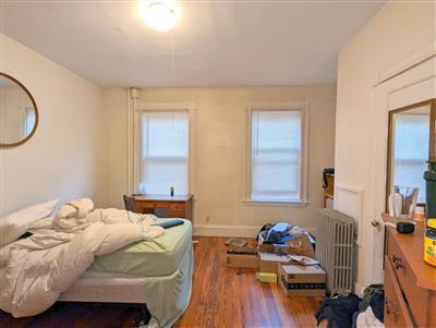 3 bed, 1 bath apartment for rent at 38 Calvin St Unit 1, Ward Two — photo 9 of 10