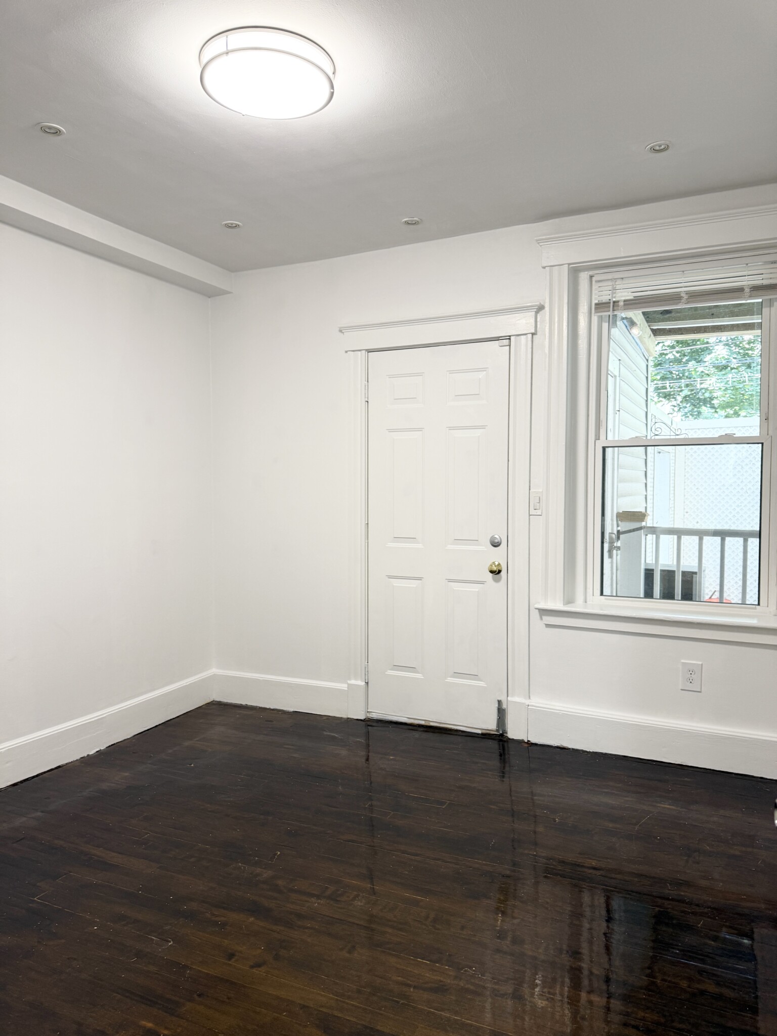 2 bed, 1 bath apartment for rent at 38 Cameron St Unit 1F, Brookline Village — photo 4 of 10
