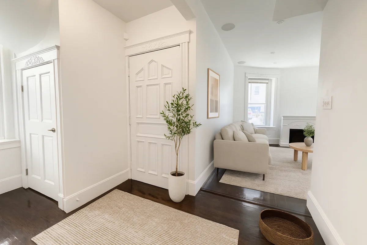 2 bed, 1 bath apartment for rent at 38 Cameron St Unit 2, Brookline Village — photo 2 of 10