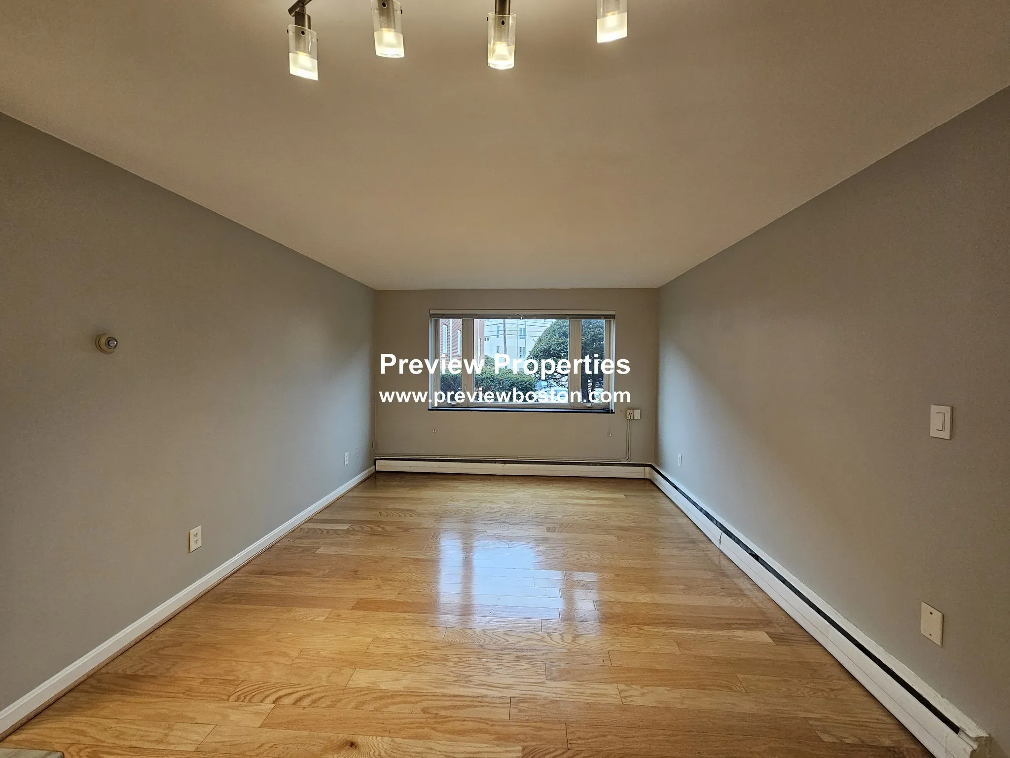 2 bed, 1 bath apartment for rent at 38 Carey Ave Unit 3P, Watertown — photo 4 of 25
