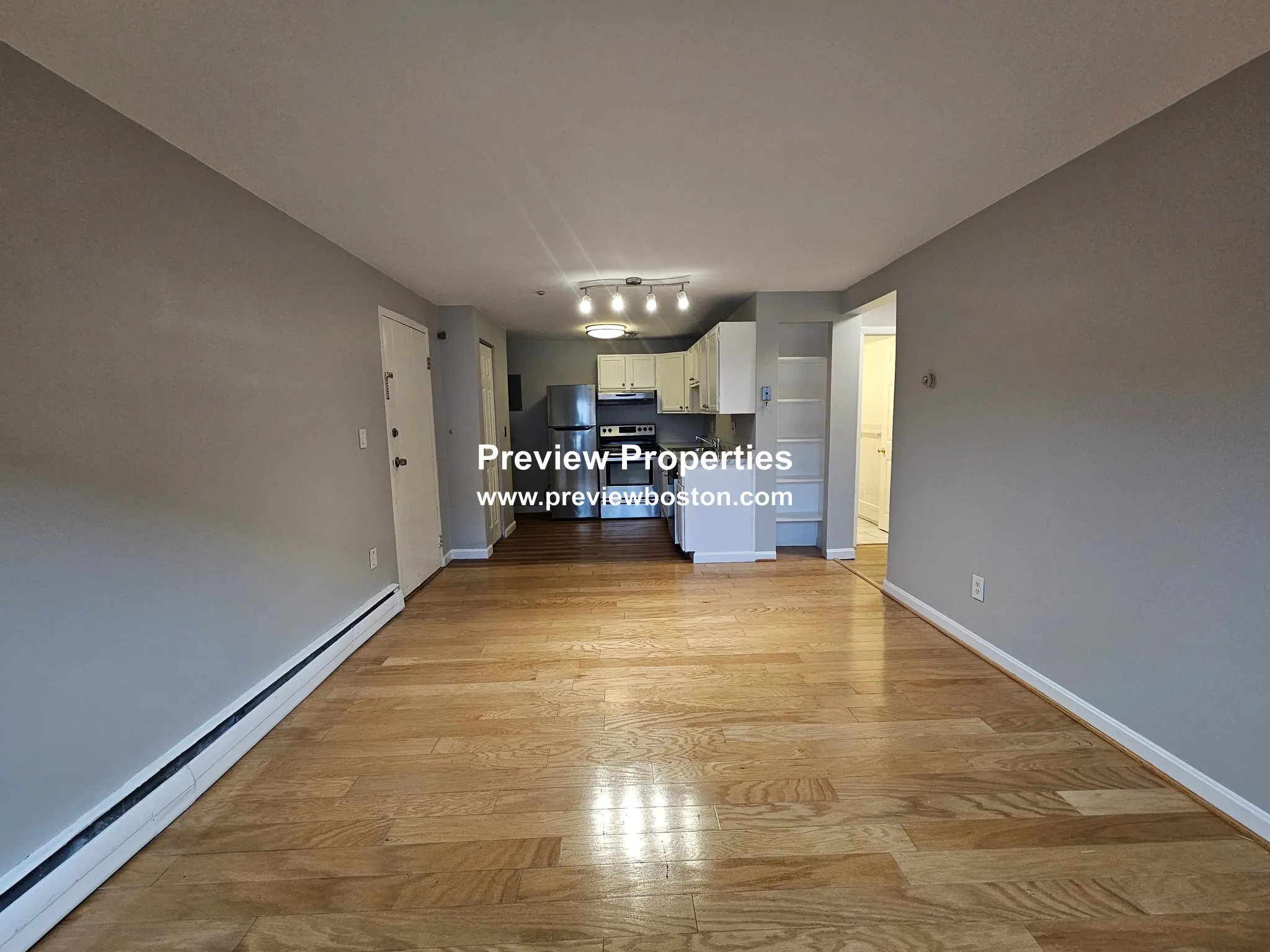 2 bed, 1 bath apartment for rent at 38 Carey Ave Unit 3P, Watertown — photo 3 of 25