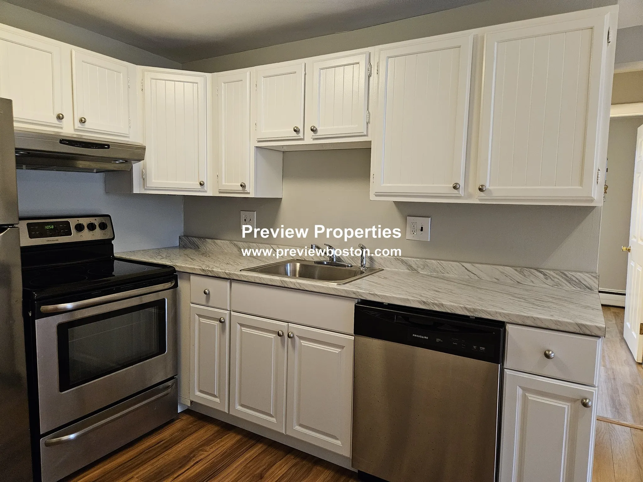 2 bed, 1 bath apartment for rent at 38 Carey Ave Unit 3P, Watertown — photo 10 of 25