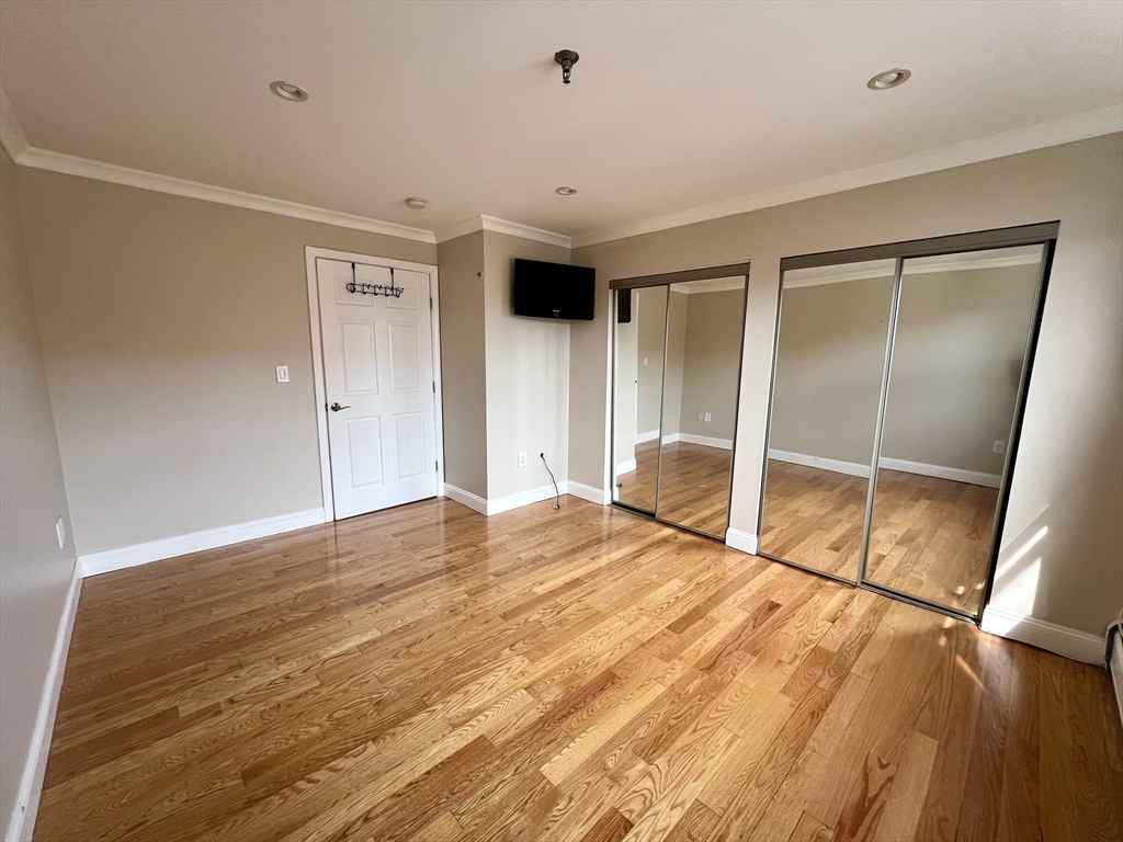 1 bed, 1 bath apartment for rent at 38 Carter St Unit 307, Everett — photo 8 of 11