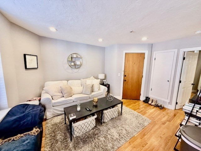 1 bed, 1 bath apartment for rent at 38 Charter St Unit 5, North End — photo 6 of 19
