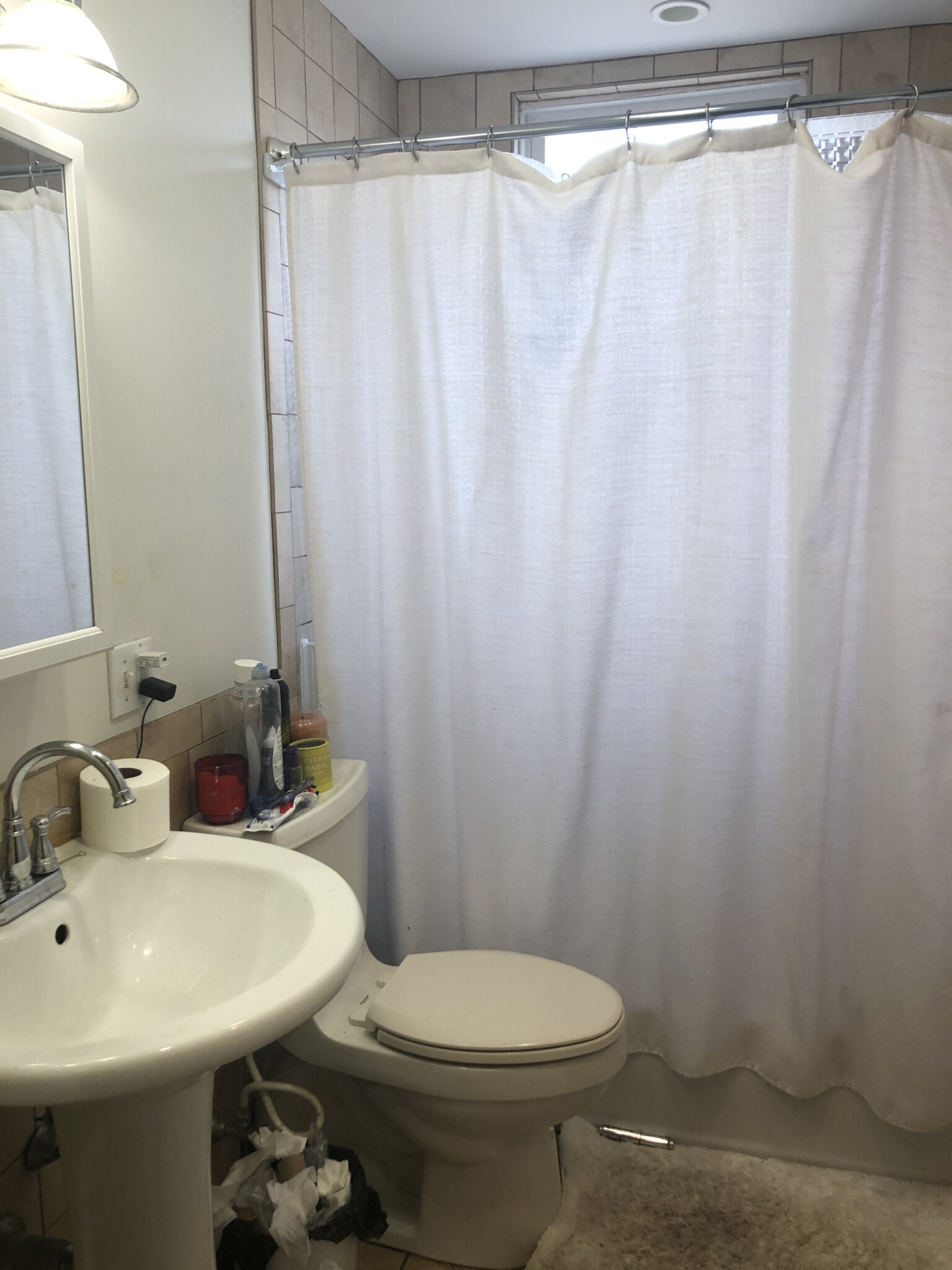 4 bed, 2 bath apartment for rent at 38 Cherokee St Unit 2, Mission Hill — photo 6 of 9