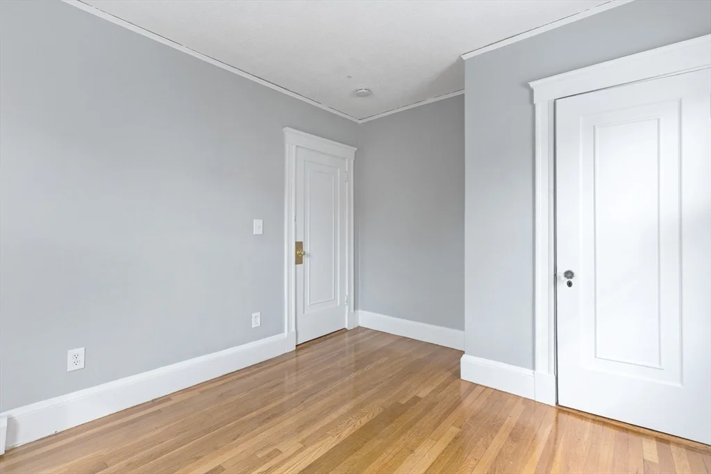 3 bed, 1 bath apartment for rent at 38 Claymoss Rd Unit 1, Brighton — photo 13 of 16