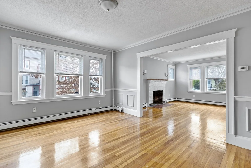 3 bed, 1 bath apartment for rent at 38 Claymoss Rd Unit 1, Brighton — photo 6 of 16