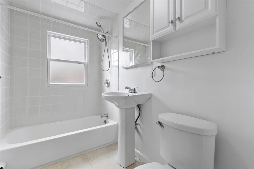 3 bed, 1 bath apartment for rent at 38 Claymoss Rd Unit 1, Brighton — photo 9 of 16
