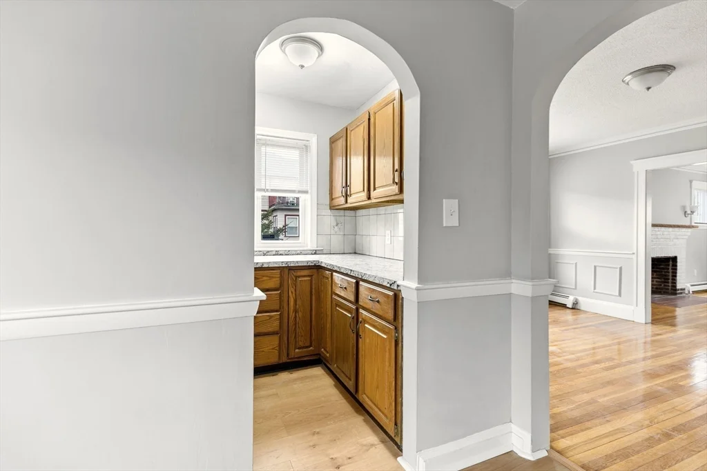 3 bed, 1 bath apartment for rent at 38 Claymoss Rd Unit 1, Brighton — photo 8 of 16