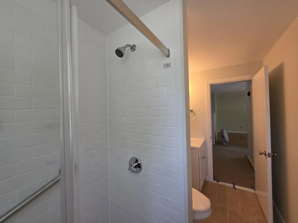 2 bed, 1 bath apartment for rent at 38 Cobb Unit 0, Rockland — photo 11 of 15