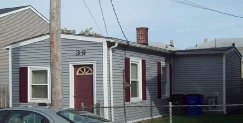 1 bed, 1 bath apartment for rent at 38 Crawford Unit 1, Fall River — photo 5 of 5