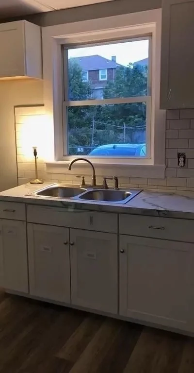 1 bed, 1 bath apartment for rent at 38 Crawford Unit 1, Fall River — photo 2 of 5