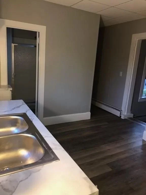1 bed, 1 bath apartment for rent at 38 Crawford Unit 1, Fall River — photo 3 of 5