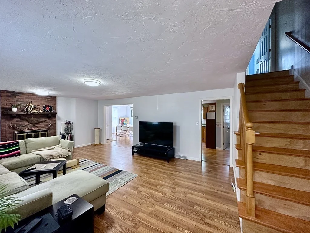 3 bed, 3 bath apartment for rent at 38 Crescent Rd Unit 38, Needham Heights — photo 5 of 30