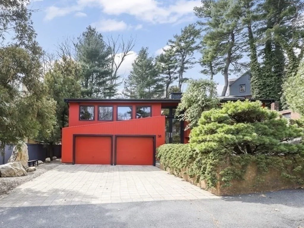 3 bed, 3 bath apartment for rent at 38 Cumberland Ave, Brookline Village — photo 39 of 39