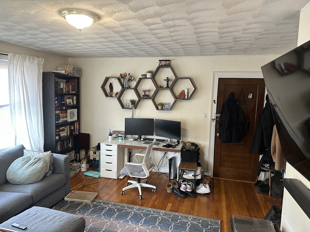 1 bed, 1 bath apartment for rent at 38 Day St Unit 20, Davis Square — photo 3 of 8