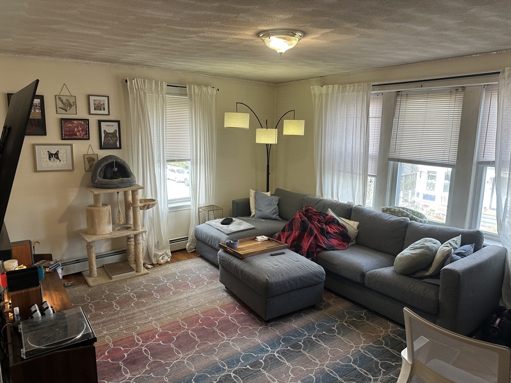 1 bed, 1 bath apartment for rent at 38 Day St Unit 20, Davis Square — photo 2 of 8