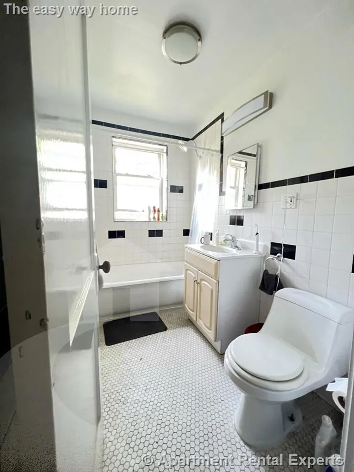1 bed, 1 bath apartment for rent at 38 Day St Unit 31, Davis Square — photo 7 of 7