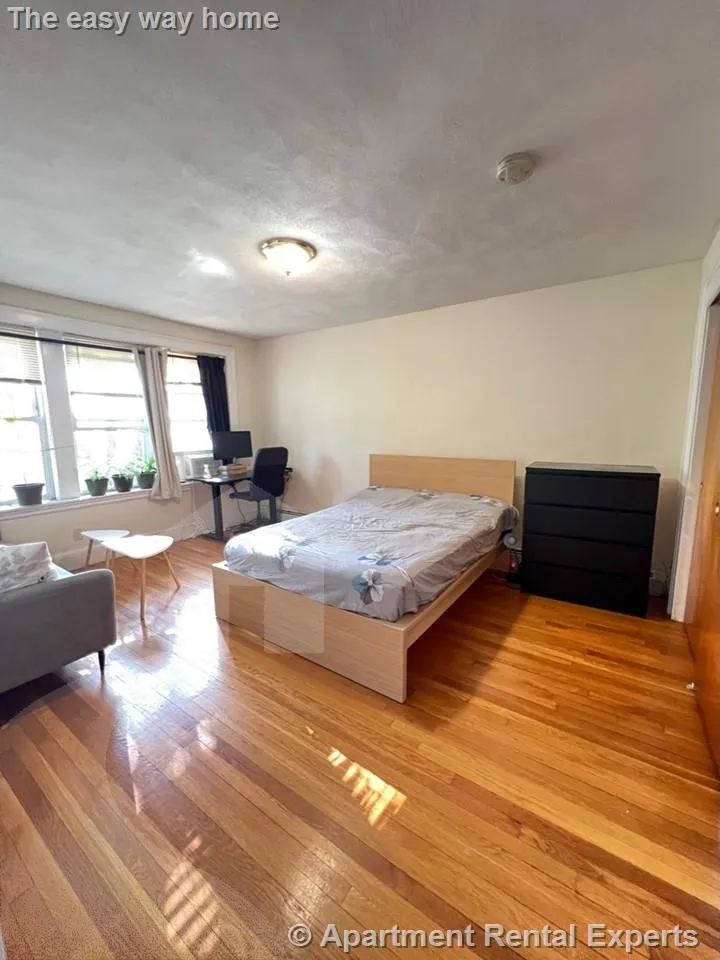 1 bed, 1 bath apartment for rent at 38 Day St Unit 31, Davis Square — photo 6 of 7