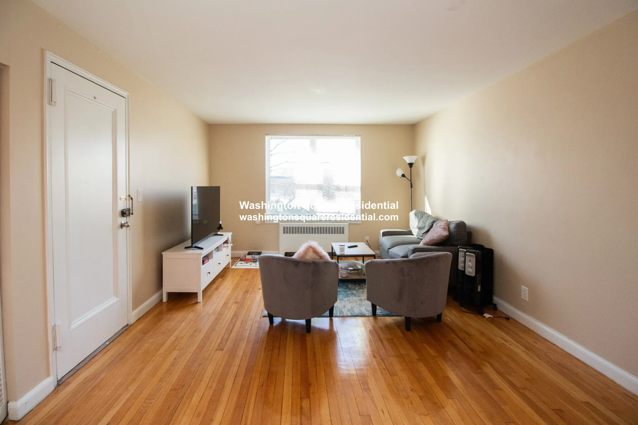2 bed, 1 bath apartment for rent at 38 Dean Rd Unit 1, Brookline — photo 3 of 10