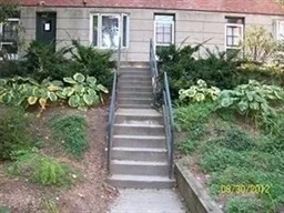 1 bed, 1 bath apartment for rent at 38 Dean Rd Unit T-2, Beaconsfield