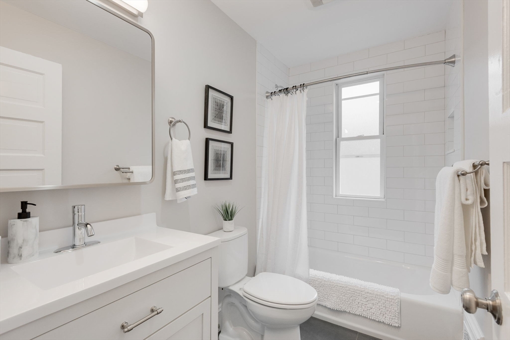 1 bed, 1 bath apartment for rent at 38 Dorset St Unit 1, Dorchester — photo 22 of 41