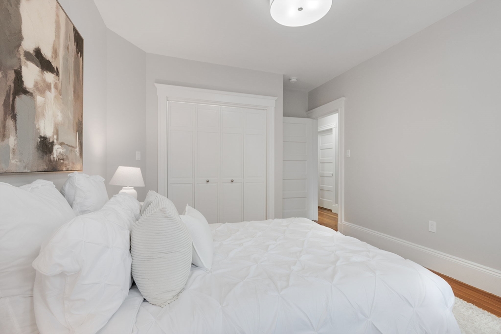 1 bed, 1 bath apartment for rent at 38 Dorset St Unit 1, Dorchester — photo 15 of 41