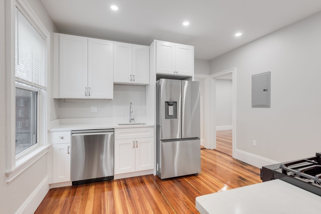 1 bed, 1 bath apartment for rent at 38 Dorset St Unit 1, Dorchester — photo 24 of 41