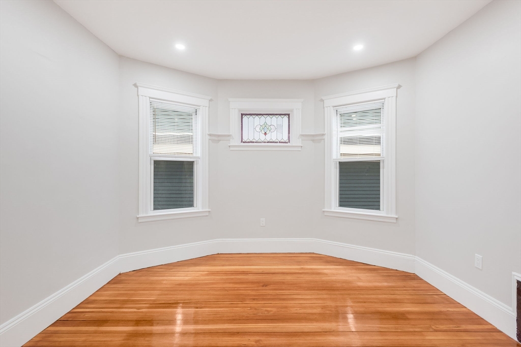 1 bed, 1 bath apartment for rent at 38 Dorset St Unit 1, Dorchester — photo 28 of 41