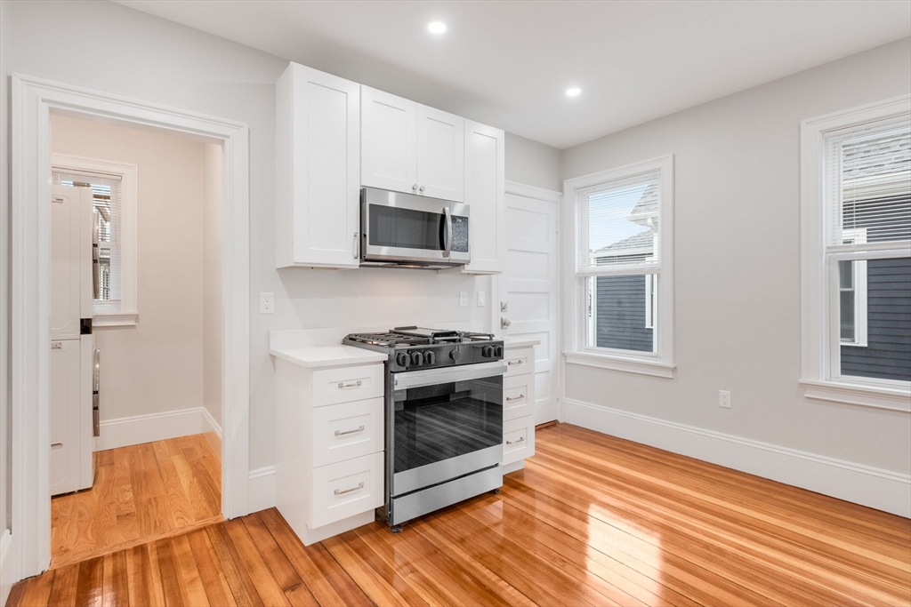 1 bed, 1 bath apartment for rent at 38 Dorset St Unit 1, Dorchester — photo 25 of 41