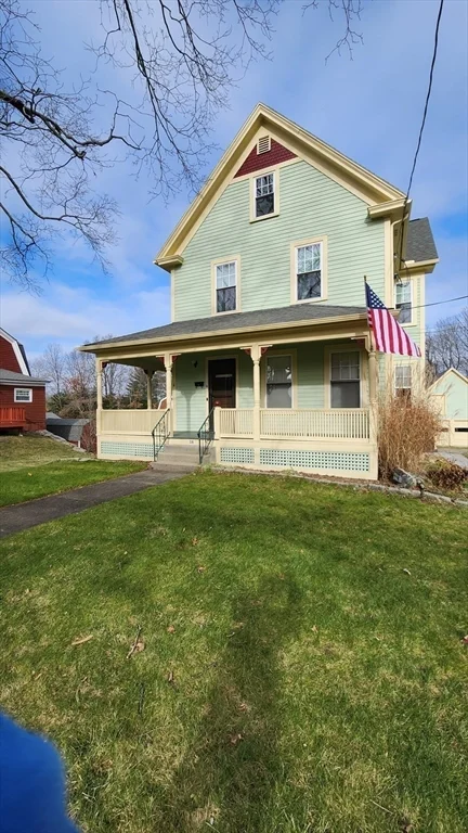 3 bed, 1 bath apartment for rent at 38 Elmwood Unit B, South Grafton — photo 25 of 27