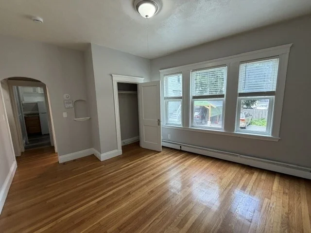 Studio bed, 1 bath apartment for rent at 38 Estes St Unit 4, Lynn — photo 6 of 7
