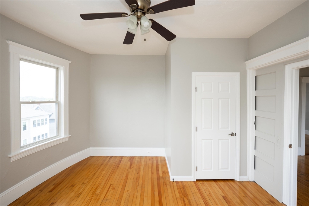 3 bed, 1 bath apartment for rent at 38 Everard St Unit U3, Worcester — photo 13 of 16