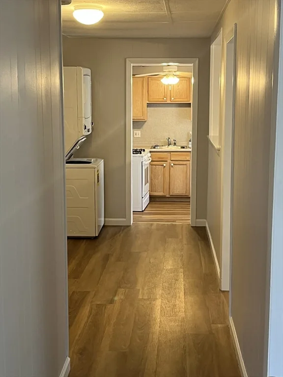 2 bed, 1 bath apartment for rent at 38 Everett St Unit 2, Medford — photo 23 of 29