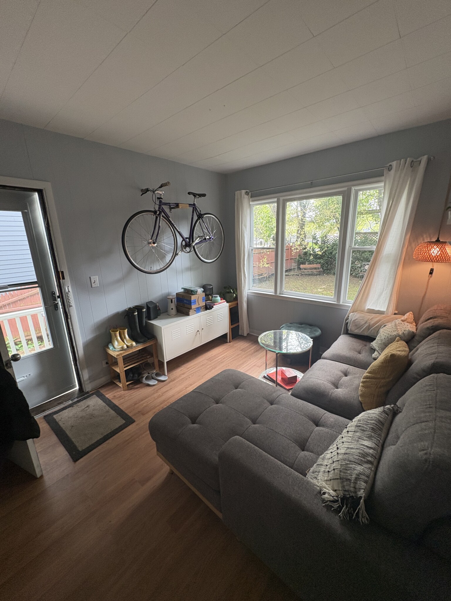1 bed, 1 bath apartment for rent at 38 Fairfield St Unit 40B, North Cambridge