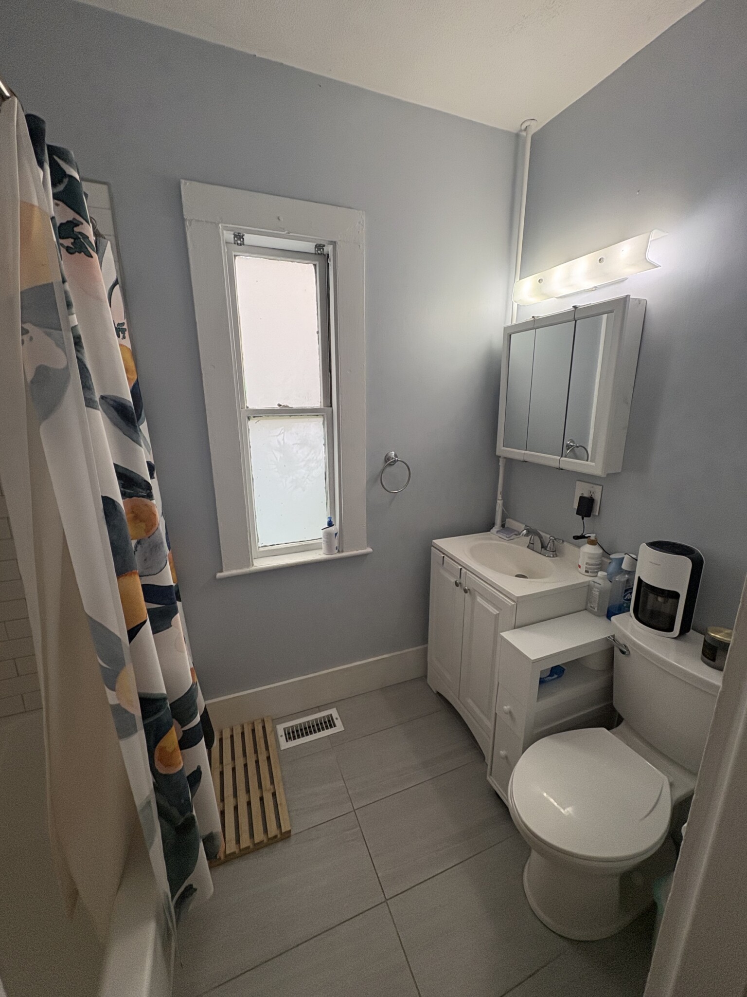 1 bed, 1 bath apartment for rent at 38 Fairfield St Unit 40B, North Cambridge — photo 16 of 24