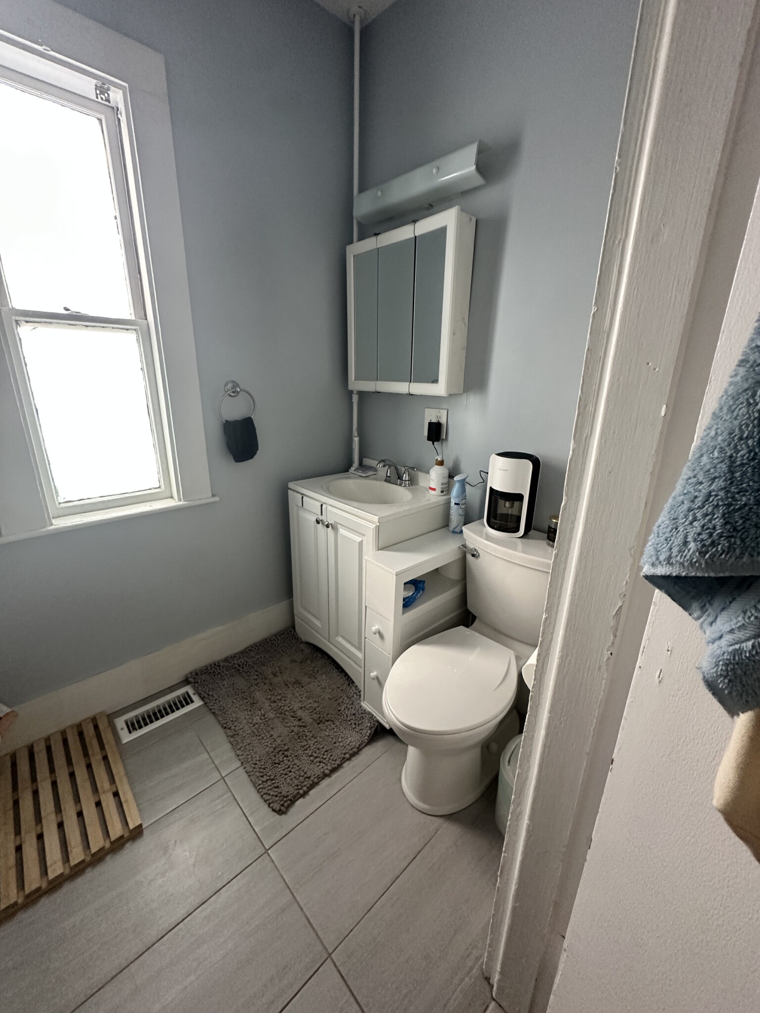 1 bed, 1 bath apartment for rent at 38 Fairfield St Unit 40B, North Cambridge — photo 18 of 24