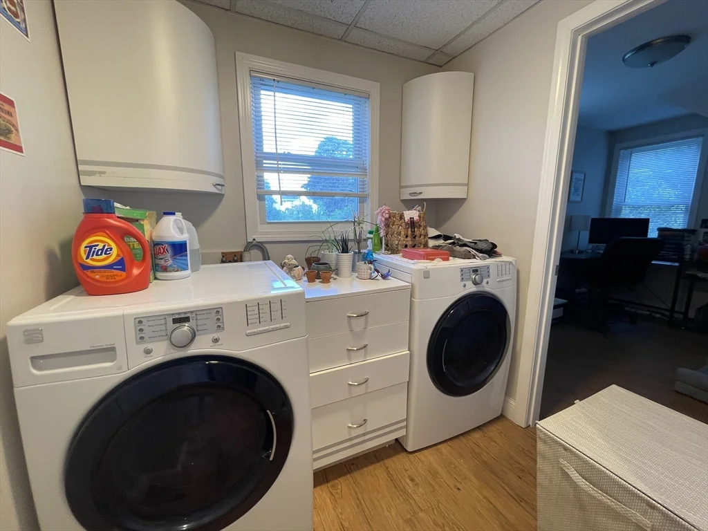 2 bed, 1 bath apartment for rent at 38 Faxon St Unit 38, Nonantum — photo 4 of 17