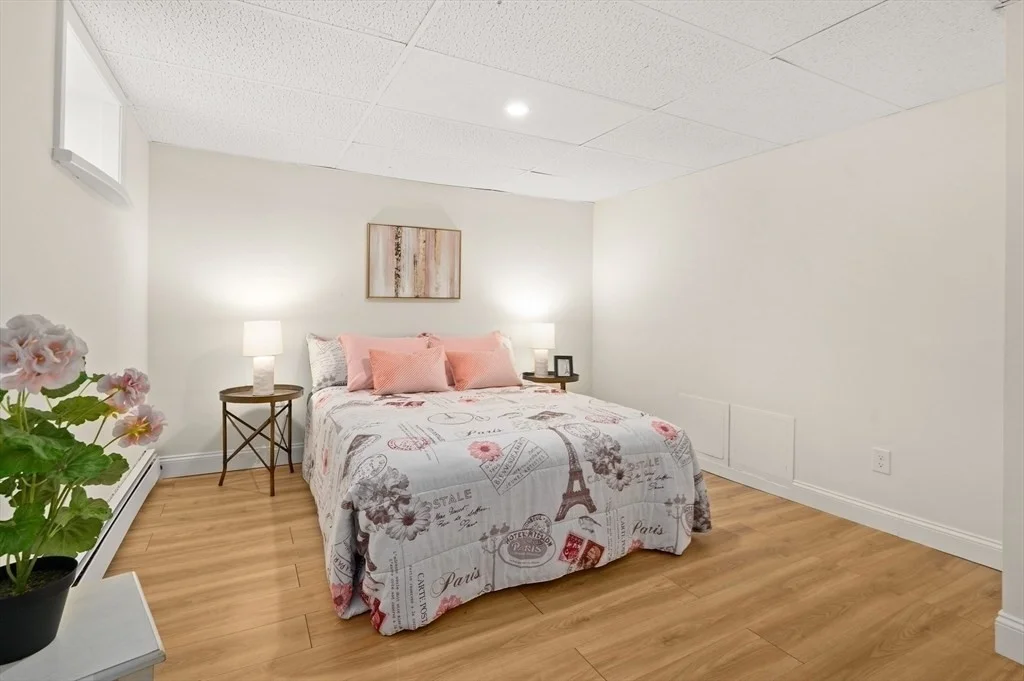 2 bed, 1 bath apartment for rent at 38 Fern Rd Unit B, Medford — photo 3 of 10