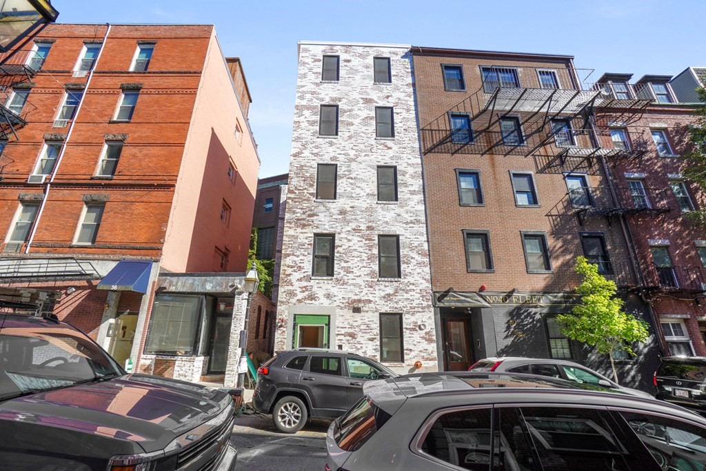2 bed, 2 bath apartment for rent at 38 Fleet St Unit 3, North End — photo 9 of 9