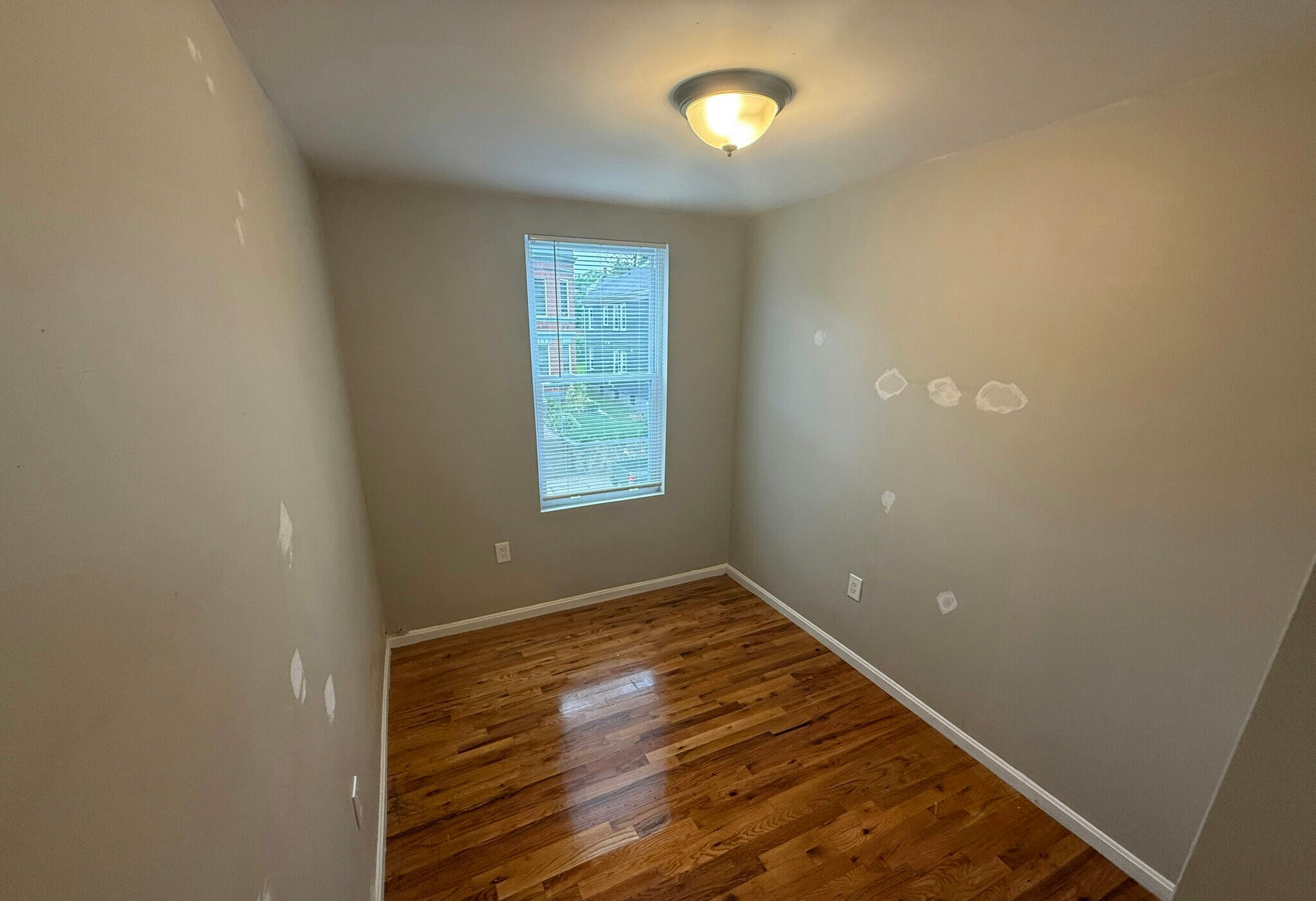 4 bed, 1 bath apartment for rent at 38 Forest Hills St Unit 2, Jamaica Plain — photo 8 of 10