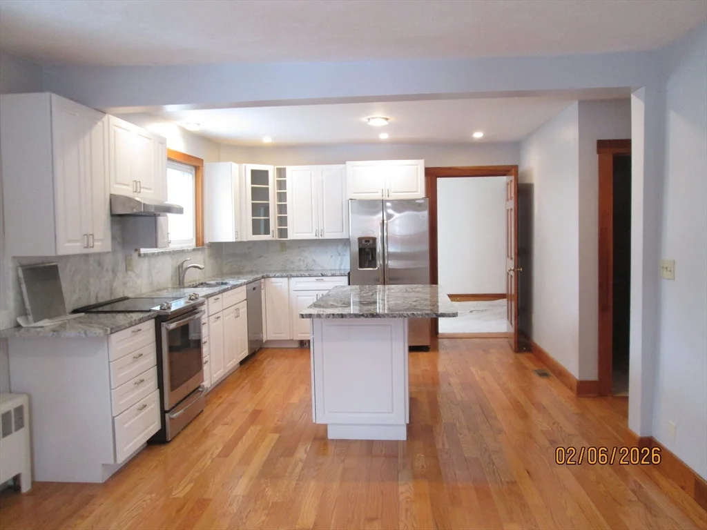 3 bed, 1 bath apartment for rent at 38 Forest St Unit 2, Peabody — photo 2 of 20