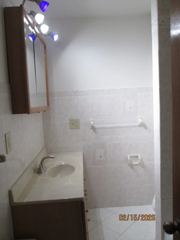 3 bed, 1 bath apartment for rent at 38 Forest St Unit 2, Peabody — photo 17 of 20