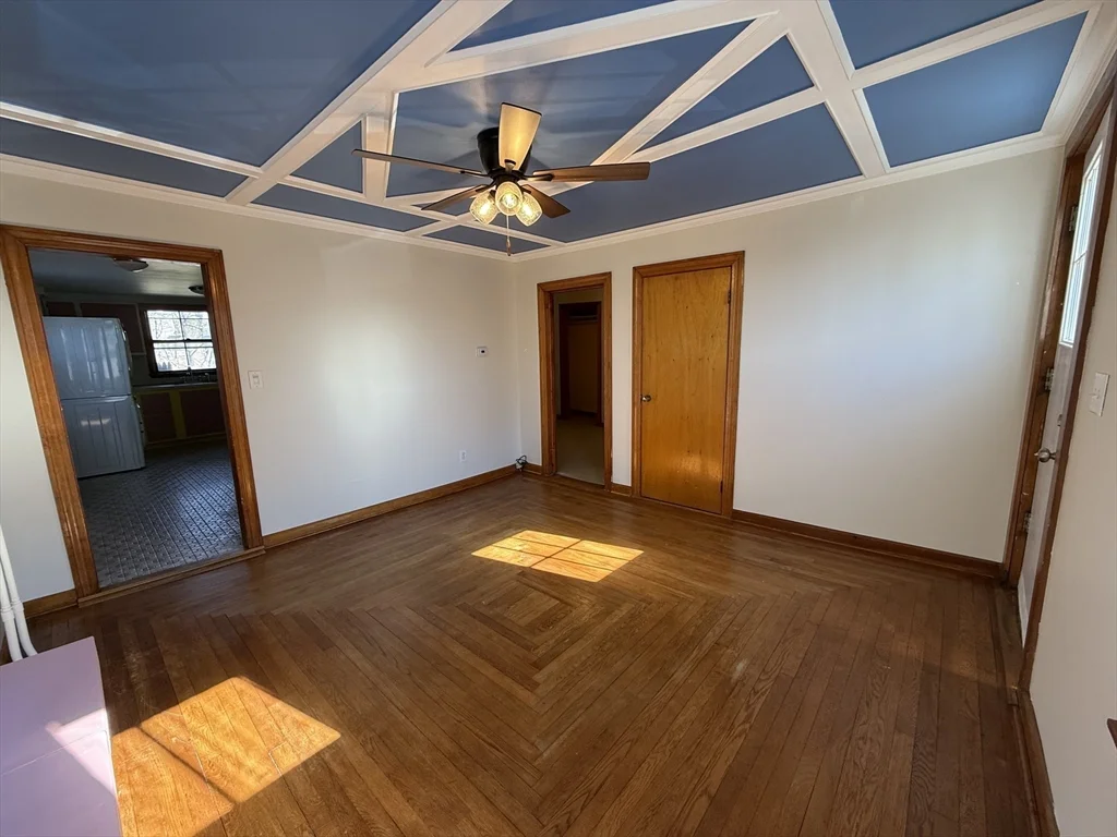 1 bed, 1 bath apartment for rent at 38 Friend St Unit 1, Gloucester — photo 2 of 9