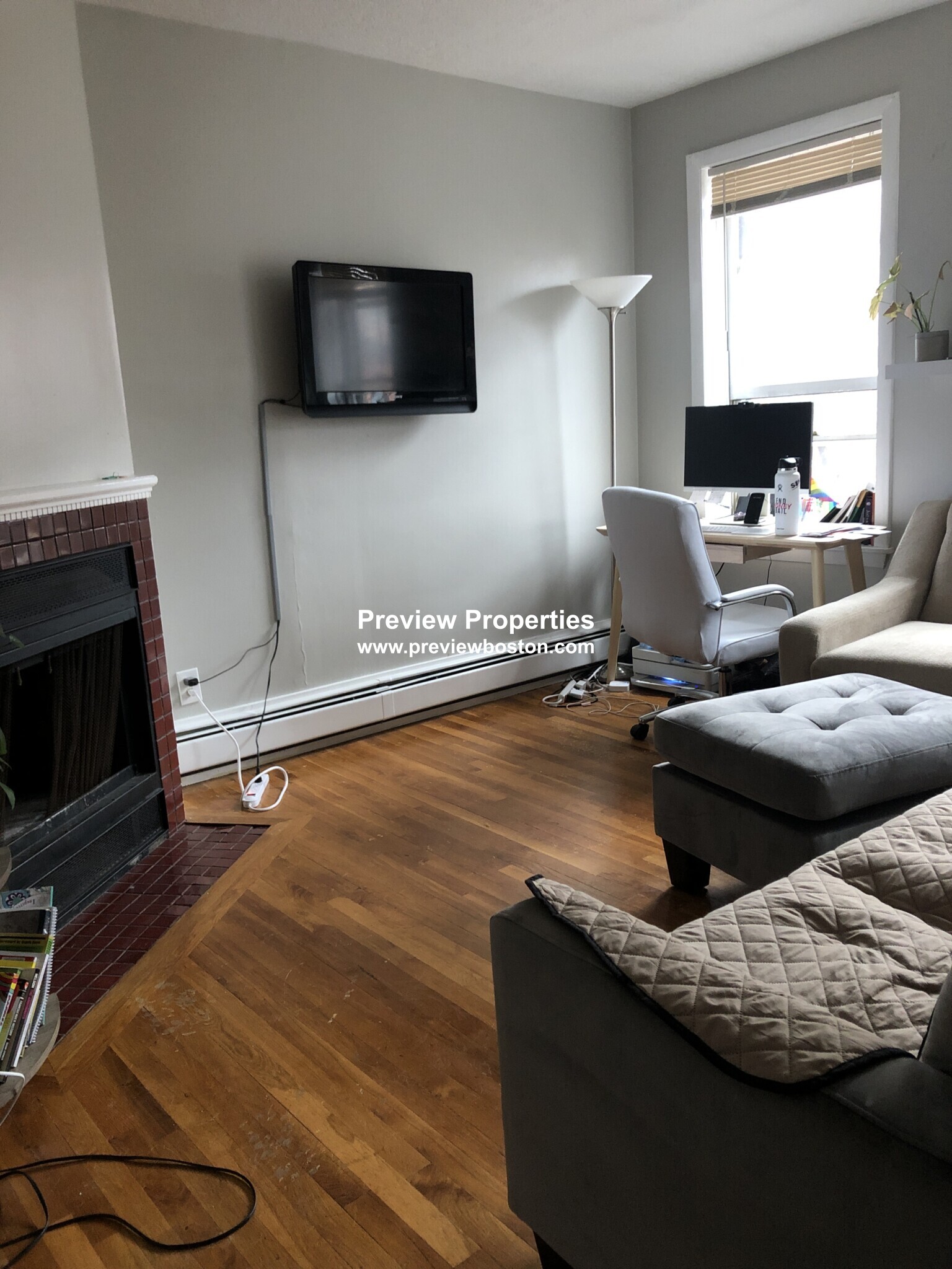 2 bed, 1 bath apartment for rent at 38 Garden St Unit 4P, Beacon Hill