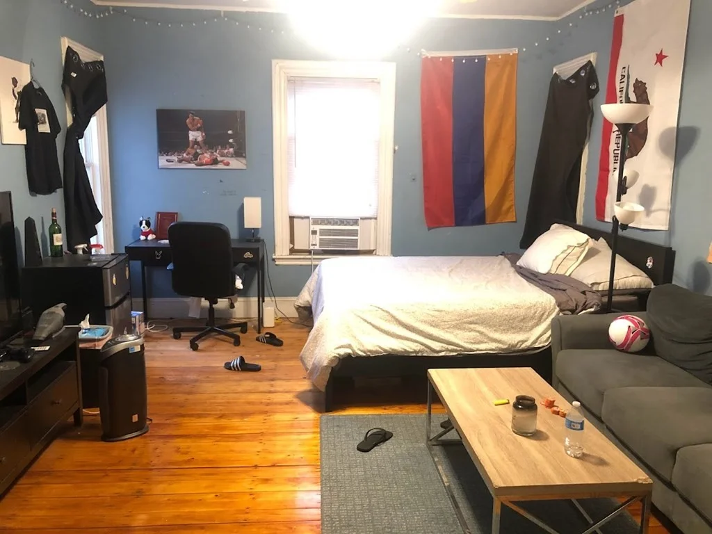 7 bed, 2 bath apartment for rent at 38 Gardner St, Allston — photo 7 of 11