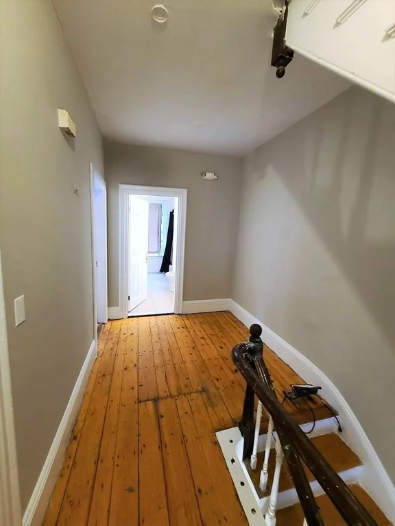 7 bed, 2 bath apartment for rent at 38 Gardner St, Allston — photo 10 of 11