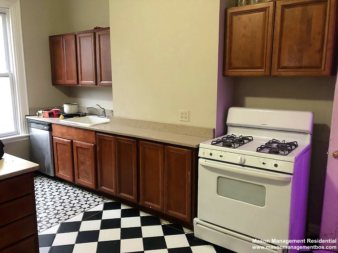 7 bed, 2 bath apartment for rent at 38 Gardner St Unit 2, Allston — photo 1 of 9